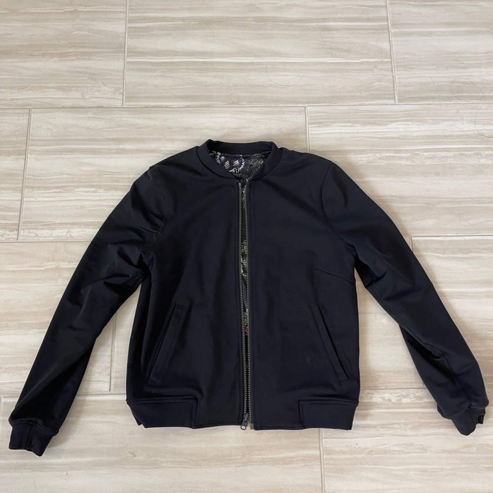 Lululemon party bomb jacket sz. 6